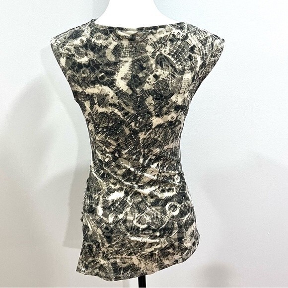 Ann Taylor black and tan side twist top size small NWOT - Picture 2 of 6